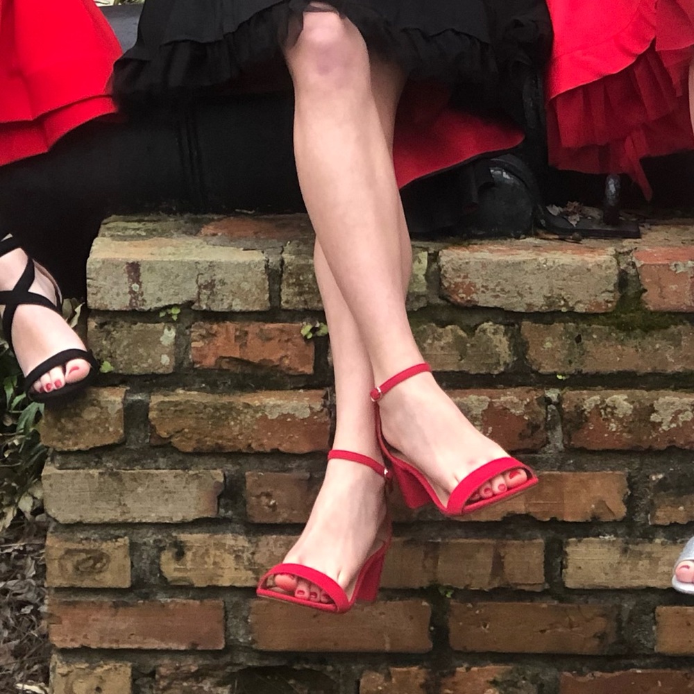 Women’s Red 7.5 Wide Faux Suede